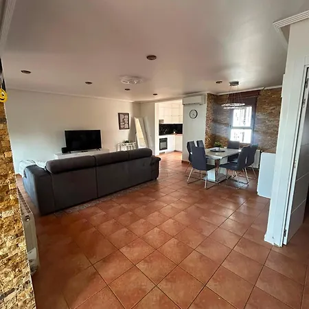 Casa Cerca Del Mar Lomamökit